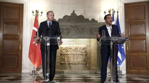 Διπλωματικό πινγκ-πονγκ με πολλά «καρφιά» στο Μέγαρο Μαξίμου