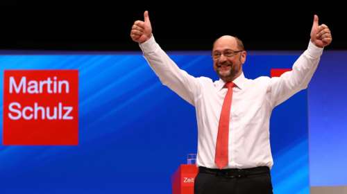 Με 81,9% ο Μάρτιν Σουλτς επανεξελέγη αρχηγός του SPD