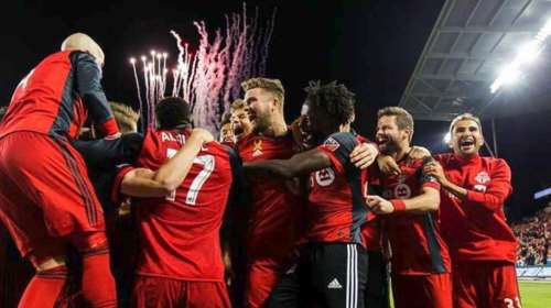 Ανεπανάληπτες στιγμές: Το Τορόντο κατέκτησε το πρωτάθλημα για πρώτη φορά