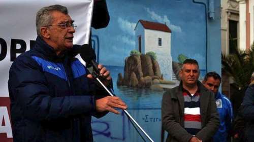 Ένταση στη Μυτιλήνη: Μπλόκο δήμου στους οικίσκους για τη Μόρια