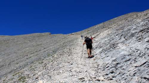 Νέο θρίλερ στον &#39;Ολυμπο,με έναν σοβαρά τραυματισμένο ορειβάτη