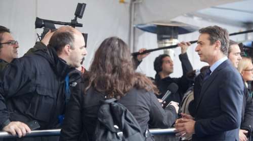 Ριζική διαφωνία Μητσοτάκη με τις προτάσεις Τουσκ στο προσφυγικό