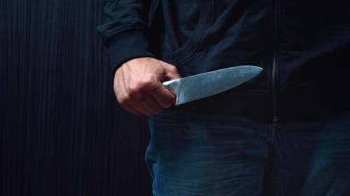 Ληστεία με την απειλή μαχαιριού έξω από τράπεζα στον Εύοσμο