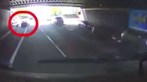 Βρετανία: Οδηγός προσπάθησε να σκοτώσει ποδηλάτη