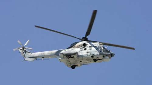 Επιχείρηση διάσωσης-θρίλερ για το πλήρωμα πλοίου που προσάραξε στη Μύκονο