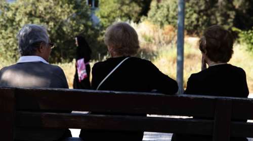 Τί αλλάζει στις συντάξεις χηρείας - εκδόθηκε η εγκύκλιος