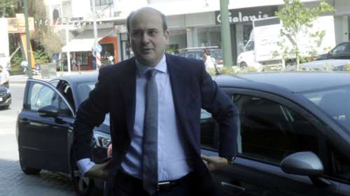 Εκλεψαν το όπλο του αστυνομικού φρουρού του Κ.Χατζηδάκη!