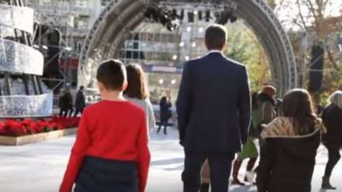 Η παράδοση που έκλεψε ο Κυριάκος Μητσοτάκης από τον πατέρα του video