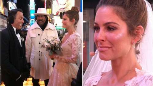 Ο γάμος έκπληξη της Μενούνος την Παραμονή Πρωτοχρονιάς σε ζωντανή σύνδεση!