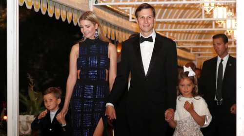 To πολύ τολμηρό φόρεμα της Ιβάνκα Τραμπ την παραμονή της Πρωτοχρονιάς