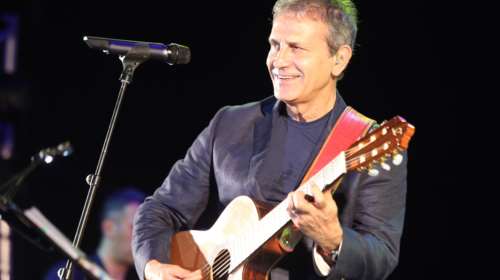 Γιώργος Νταλάρας: "Ήταν πάντα απών - Αυτό είναι ένα τραύμα που με συνοδεύει ακόμη"