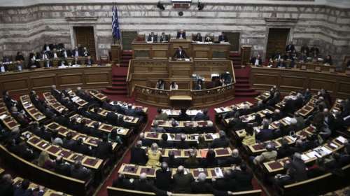 Tην Τρίτη στη Βουλή το πολυνομοσχέδιο με τα προαπαιτούμενα
