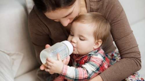 Υπόσχεση αποζημίωσης για τα κρούσματα σαλμονέλας σε βρέφη από την Lactalis