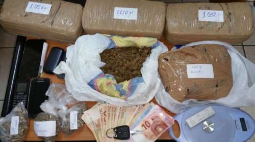 Εξαρθρώθηκε μεγάλο κύκλωμα ναρκωτικών στη Θεσσαλονίκη
