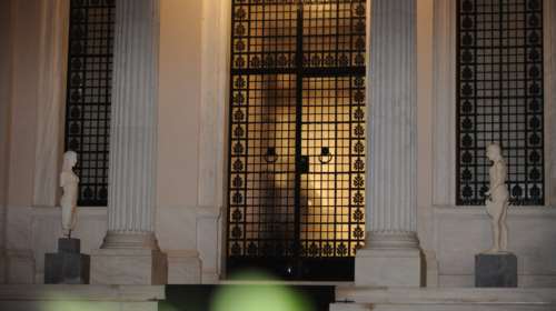 Ανώμαλη προσγείωση στο κυβερνητικό αφήγημα της καθαρής εξόδου