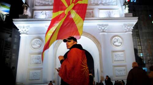 Μetron Analysis: Το 61% υπέρ δημοψηφίσματος για Σκοπιανό