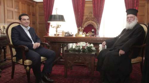 «Ιερές» υπόγειες διαδρομές στη σχέση Μαξίμου-Αρχιεπισκοπής
