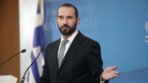 Επίθεση Τζανακόπουλου στη ΝΔ για το Σκοπιανό: Αποδέχεται σύνθεση ονομασία;