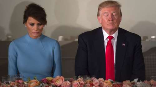 Ετσι εκδικείται η Μελάνια: Αφησε τον Τραμπ χωρίς «τρόπαιο» στο Νταβός