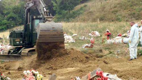 Κύπρος: Μια 95χρονη Τουρκοκύπρια αποκάλυψε ομαδικούς τάφους Ελληνοκυπρίων