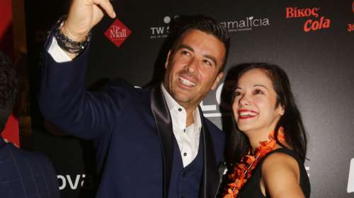 Ο περήφανος νονός Αϊβάζης μας δείχνει για πρώτη φορά την κόρη της Τσάβαλου