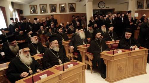 Σε εξέλιξη η έκτακτη συνεδρίαση της Ιεράς Συνόδου