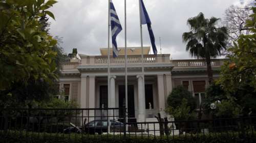 Σε βαρύ κλίμα η ώρα των πολιτικών αρχηγών για το Σκοπιανό