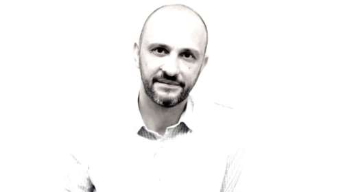 Ο πολιτικός κόσμος αποχαιρετά τον Νίκο Τσίτσα