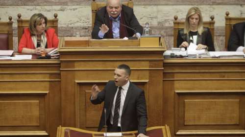 Βουλή: Παραπομπή Κασιδιάρη για εμετικούς χαρακτηρισμούς στον Κοτζιά