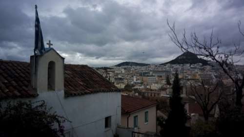 Καιρός: Νεφώσεις και βροχές αναμένονται την Παρασκευή σε όλη τη χώρα