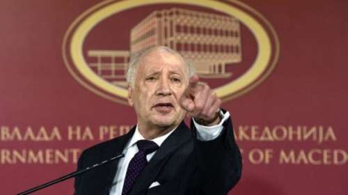 Νίμιτς: «Η λύση δεν πρέπει να επηρεάσει την ταυτότητα των πολιτών»