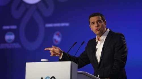 Ομιλία Τσίπρα στο περιφερειακό συνέδριο της Πάτρας