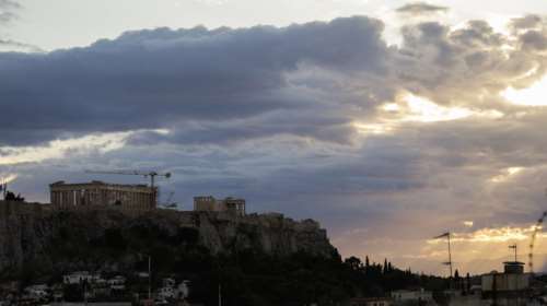 Αλλάζει ο καιρός με βροχές και καταιγίδες-Εως 17 βαθμούς θερμοκρασία