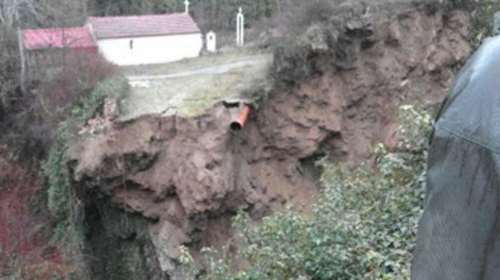 Κατέρρευσε το ονομαστό γεφύρι του &quot;Θεογέφυρου&quot; στην Ήπειρο (φωτο)