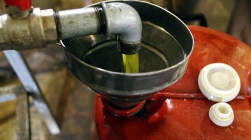 «Σήκωσαν» πάνω από ένα τόνο ελαιoλάδου από αποθήκη στο Ρέθυμνο