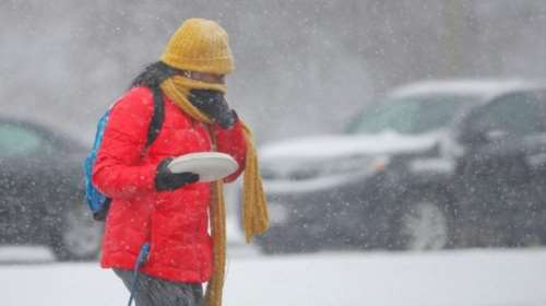 Σφοδρή χιονοθύελλα σαρώνει πολιτείες στις ΗΠΑ