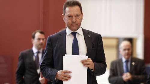 Υπέρ της προληπτικής πιστωτικής γραμμής ο Γιάννης Στουρνάρας