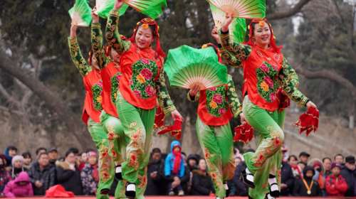 Οι εορτασμοί για την κινεζική πρωτοχρονιά- εικόνες από όλο τον κόσμο