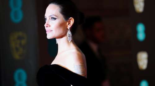 Απαστράπτουσα η Τζολί έφερε την λάμψη του παλιού Χόλιγουντ στα Bafta