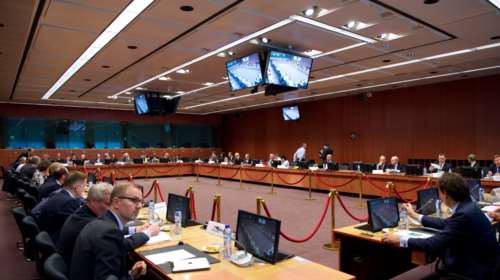 Πώς δικαιολογεί το Υπ. Οικονομικών το "πάγωμα" της δόσης