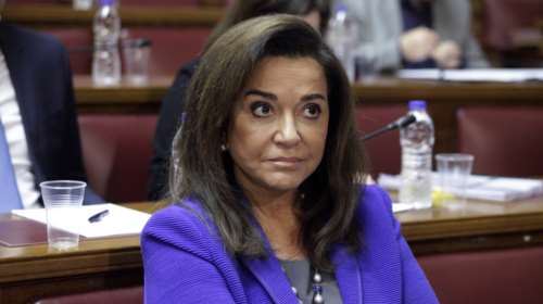 Μπακογιάννη: Θεσμικό πραξικόπημα οι 10 κάλπες στη Βουλή