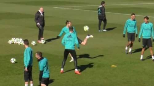 Κολπάκια από Ρονάλντο και Μπέιλ με την μπάλα στην προπόνηση της Ρεάλ