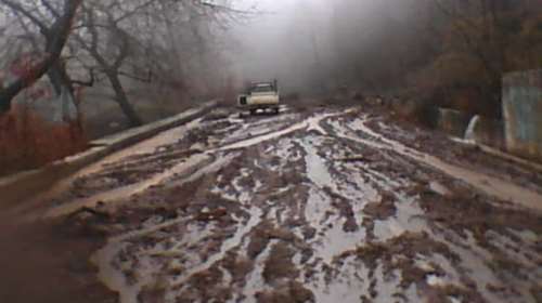 Αγωνιώδης προσπάθεια απεγκλωβισμού ηλικιωμένων στην Κόρη Τρικάλων