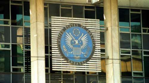 Τι δήλωσε η πρεσβεία των ΗΠΑ για την κόντρα Μαξίμου - ΝΔ