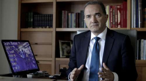 Σαλμάς: Συμφωνώ με την πρόταση, δεν υπέγραψα για προσωπικούς λόγους