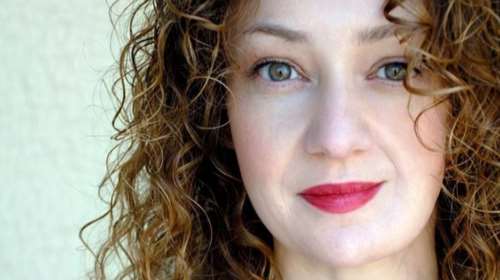 Η «συνταγή» της Mαρίας Κουβέλη για την υπεράσπιση του πατέρα της