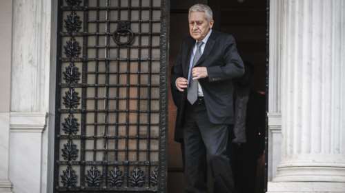 Φώτης Κουβέλης: Από παρ&#39;ολίγον Πρόεδρος, αναπληρωτής του Καμμένου