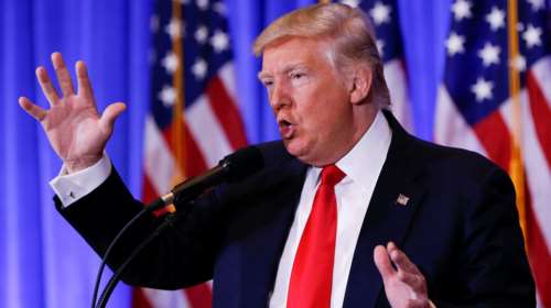 Η βία σε ταινίες και ηλεκτρονικά παιχνίδια στο στόχαστρο του Τραμπ