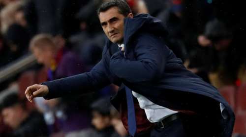 Τα... πήρε με τους οπαδούς της Μπαρτσελόνα ο Βαλβέρδε