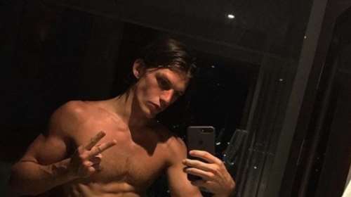 Μαχαίρωσαν τον ανιψιό της Ελίζαμπεθ Χάρλεϊ στο Λονδίνο (φωτό)